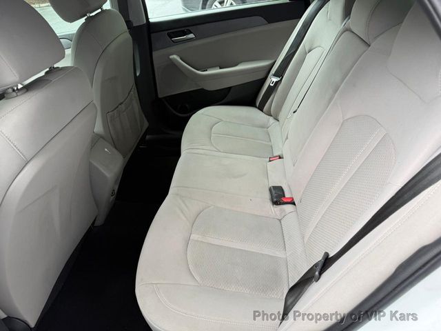 2019 Hyundai Sonata SE 2.4L - 23030396 - 9