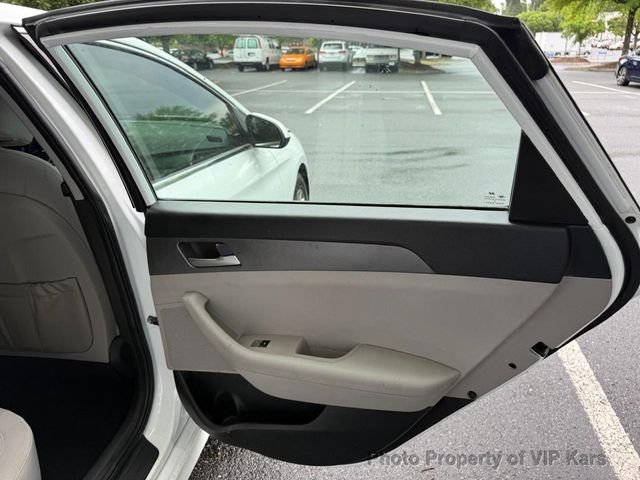 2019 Hyundai Sonata SE 2.4L - 23030396 - 13