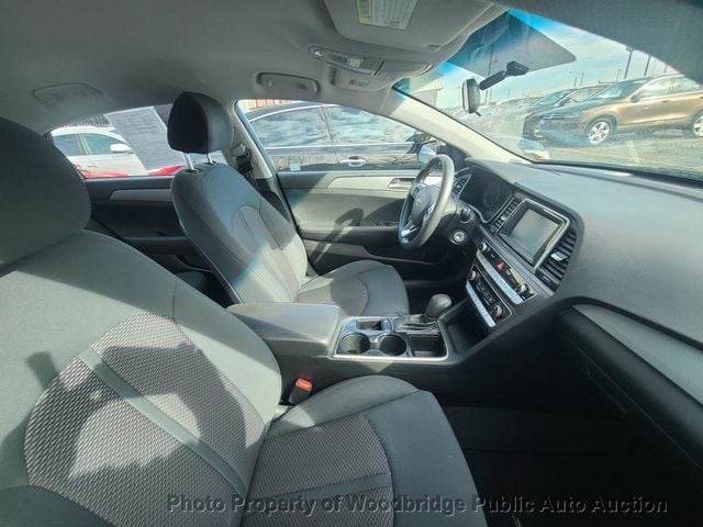 2019 Hyundai Sonata SE 2.4L - 22758189 - 9