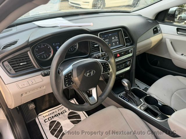 2019 Hyundai Sonata SE 2.4L - 22968603 - 11
