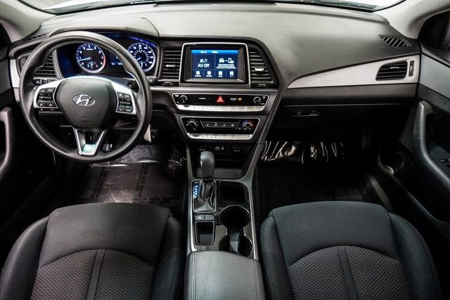 2019 Hyundai Sonata SE 2.4L - 22939750 - 10