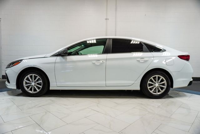 2019 Hyundai Sonata SE 2.4L - 22939750 - 32