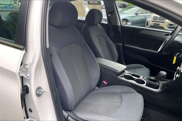 2019 Hyundai Sonata SE 2.4L - 23035681 - 11
