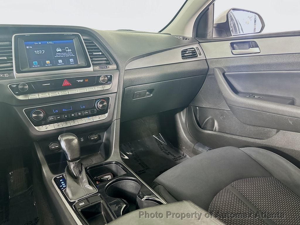 2019 Hyundai Sonata SEL - 22611378 - 24