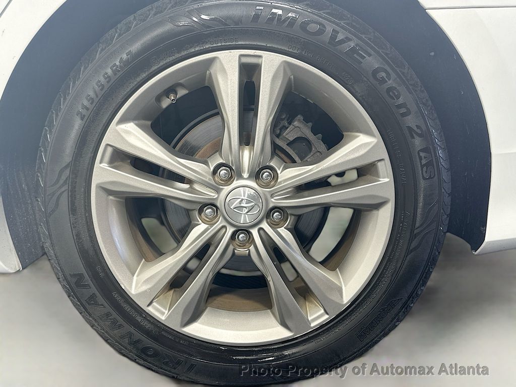 2019 Hyundai Sonata SEL - 22611378 - 32