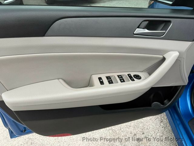2019 Hyundai Sonata SEL 2.4L - 23023157 - 17
