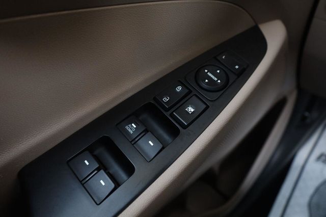 2019 Hyundai Tucson SE - 23061138 - 30