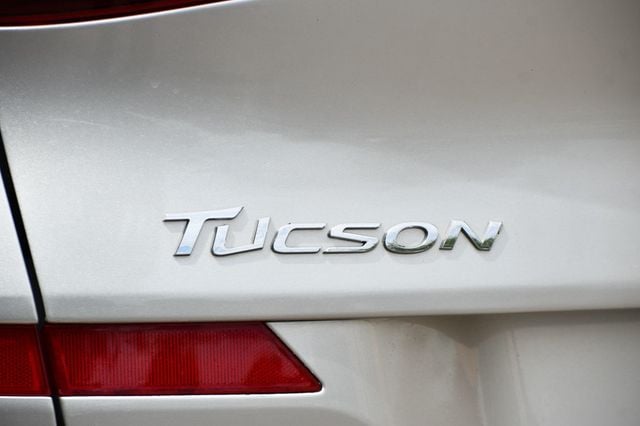 2019 Hyundai Tucson SE FWD - 23040718 - 10