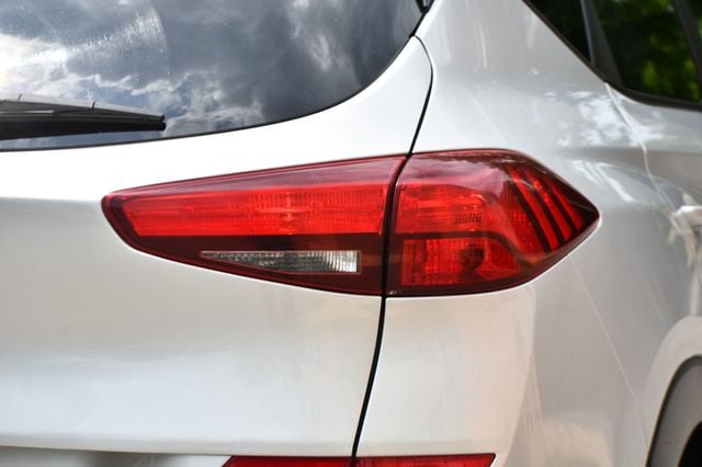 2019 Hyundai Tucson SE FWD - 23040718 - 11