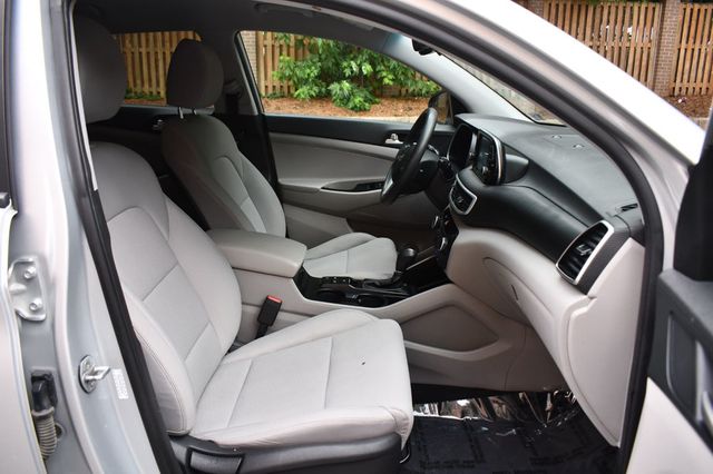 2019 Hyundai Tucson SE FWD - 23040718 - 28
