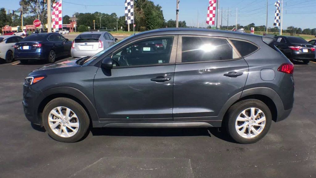 2019 Hyundai Tucson SE photo 5