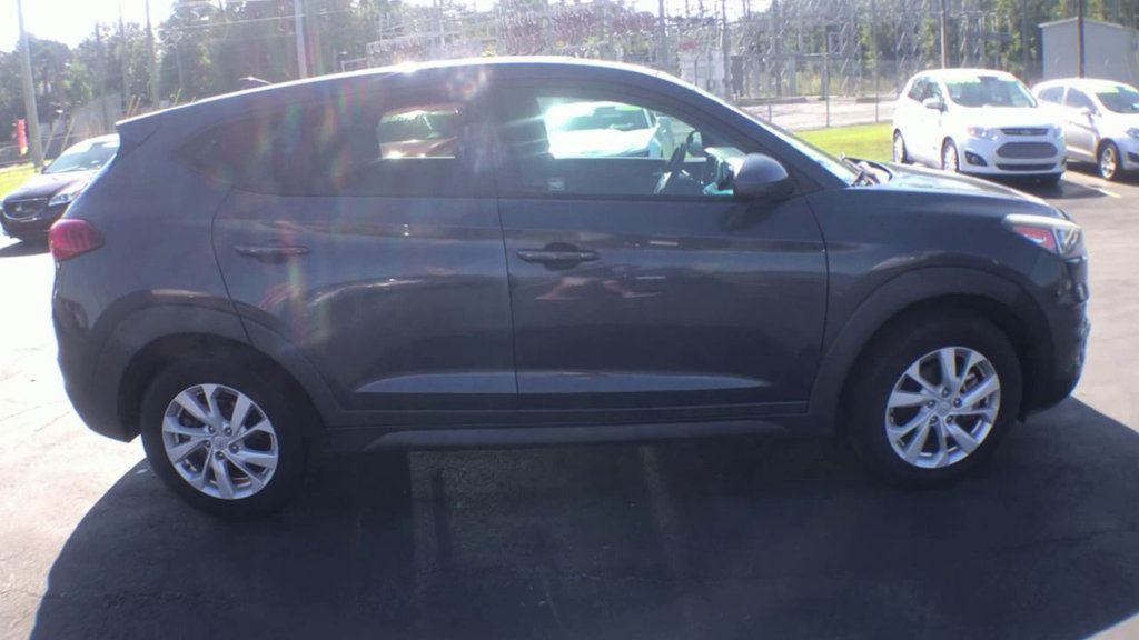 2019 Hyundai Tucson SE photo 9