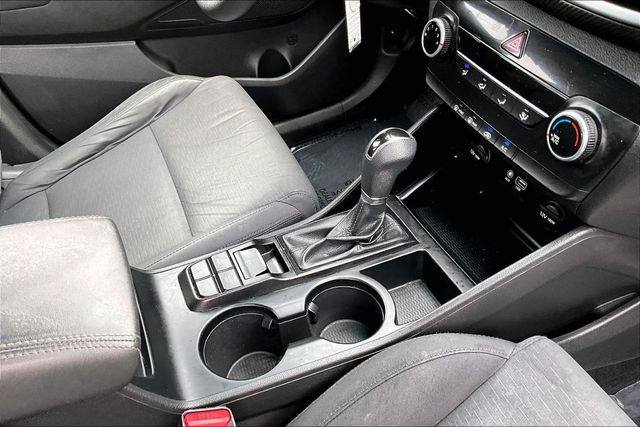 2019 Hyundai Tucson SE FWD - 23029672 - 27