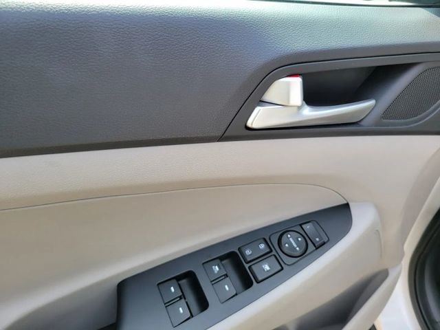 2019 Hyundai Tucson SEL Sport Utility 4D - 23031813 - 26