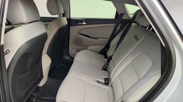 2019 Hyundai Tucson Value AWD - 23074437 - 17