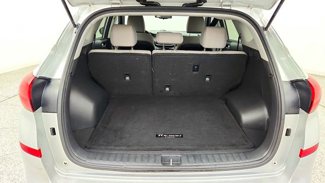 2019 Hyundai Tucson Value AWD - 23074437 - 18