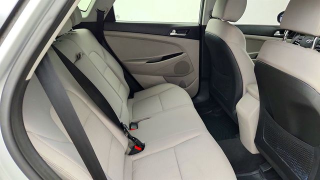 2019 Hyundai Tucson Value AWD - 23074437 - 19