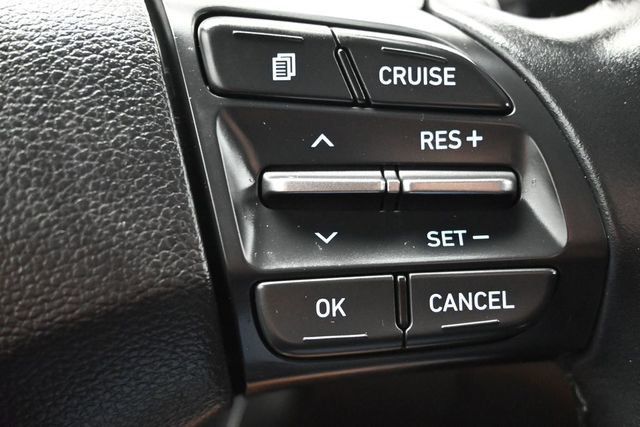 2019 Hyundai Veloster 2.0 Premium Automatic - 23045323 - 17