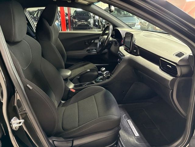 2019 Hyundai Veloster N Manual - 23016634 - 35