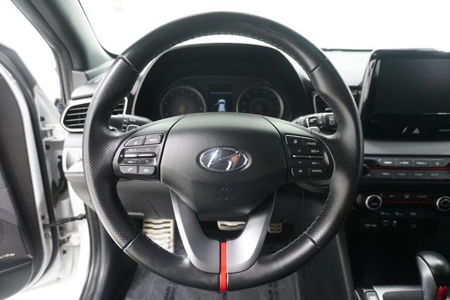 2019 Hyundai Veloster Turbo - 23035812 - 16