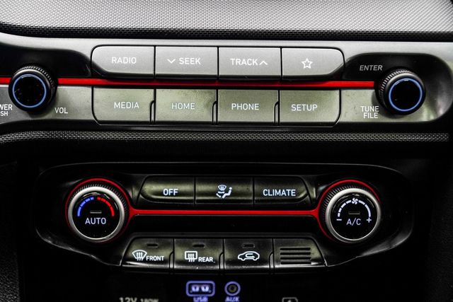 2019 Hyundai Veloster Turbo - 22979749 - 19