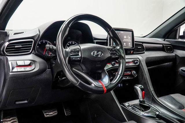 2019 Hyundai Veloster Turbo - 22979749 - 4