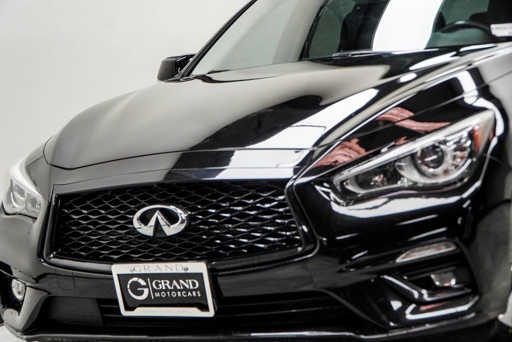 2019 Infiniti Q50 3.0t LUXE AWD photo 2
