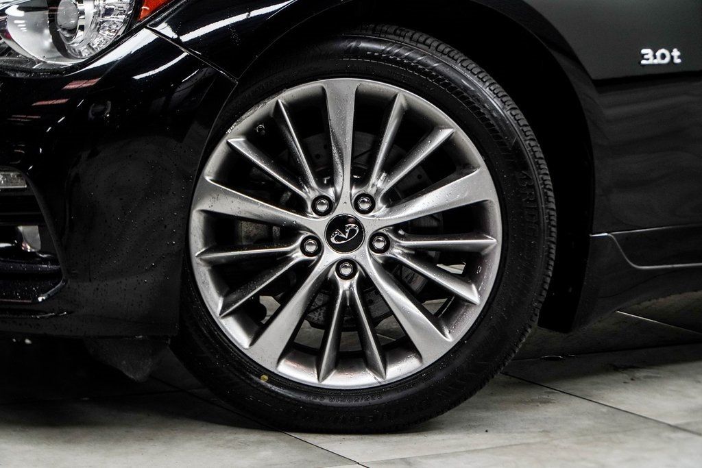 2019 Infiniti Q50 3.0t LUXE AWD photo 3