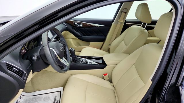 2019 INFINITI Q50 3.0t LUXE AWD w/ ESSENTIAL Package - 23019265 - 19