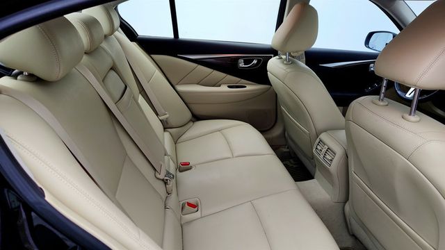 2019 INFINITI Q50 3.0t LUXE AWD w/ ESSENTIAL Package - 23019265 - 21