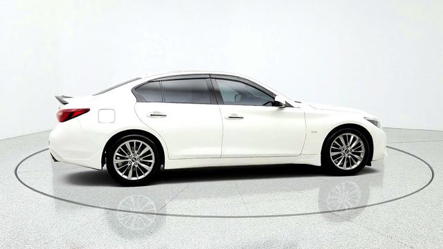 2019 INFINITI Q50 3.0t LUXE AWD w/ Essential Pkg, Nav & Heated Steering Wheel - 23092332 - 3