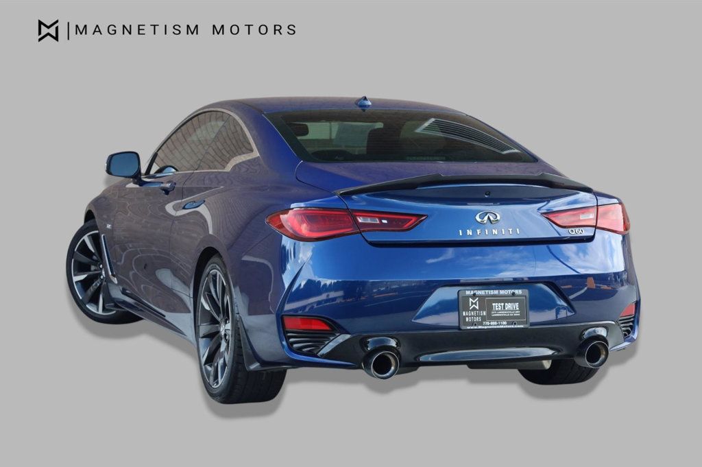 Infiniti Q60 3.0t LUXE photo 7