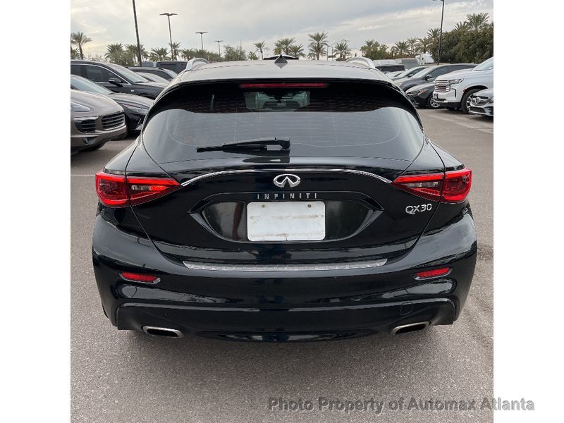 2019 INFINITI QX30 LUXE - 22741738 - 16