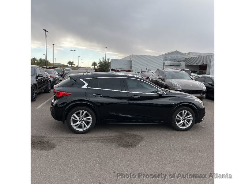 2019 INFINITI QX30 LUXE - 22741738 - 3