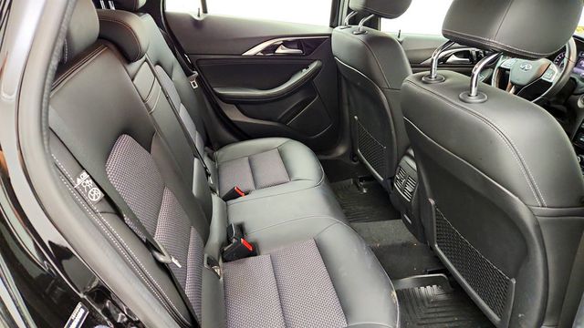 2019 INFINITI QX30 LUXE AWD - 23034697 - 22