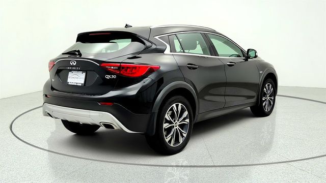 2019 INFINITI QX30 LUXE AWD - 23034697 - 4