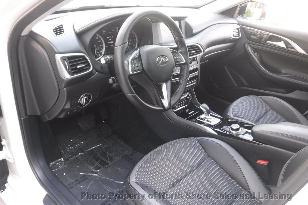 2019 INFINITI QX30 LUXE FWD - 22495688 - 31