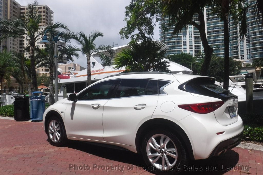 2019 INFINITI QX30 LUXE FWD - 22495688 - 50