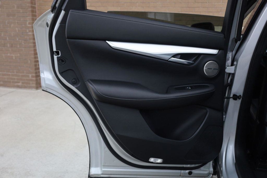 Infiniti QX50 photo 21