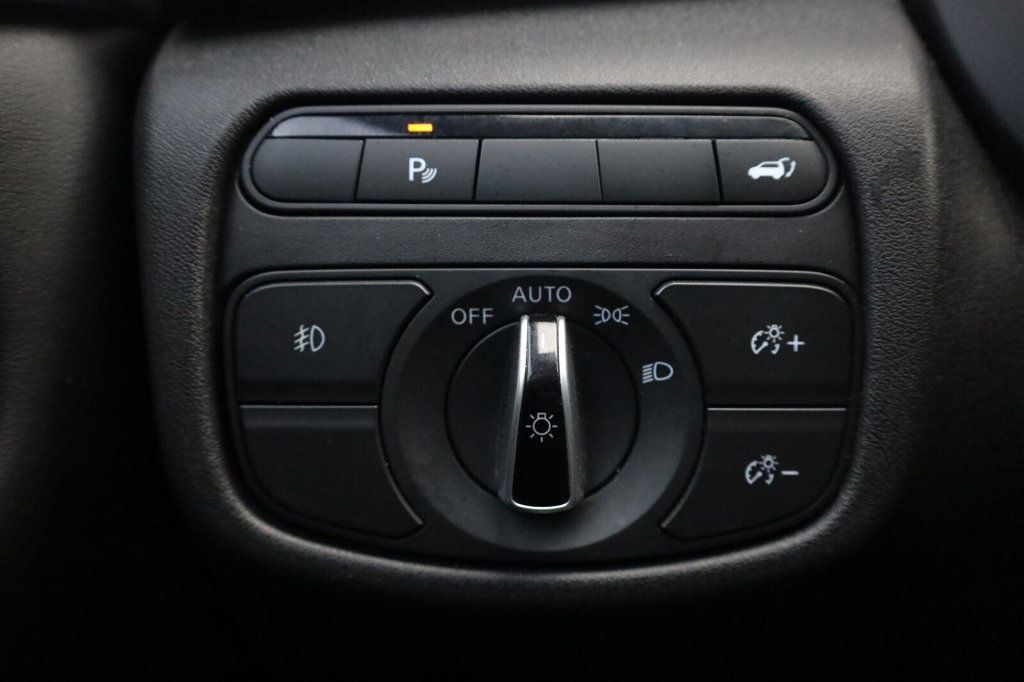 Infiniti QX50 photo 38