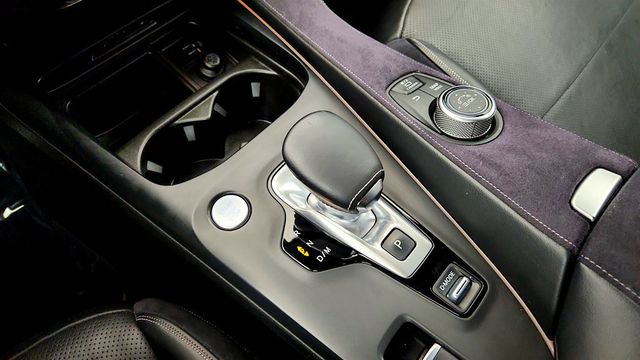 2019 INFINITI QX50 ESSENTIAL AWD w/ Sensory & ProACTIVE Packages - 23071870 - 17