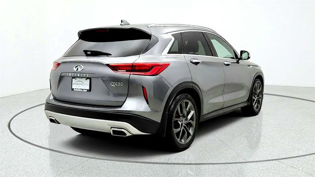 2019 INFINITI QX50 ESSENTIAL AWD w/ Sensory & ProACTIVE Packages - 23071870 - 4