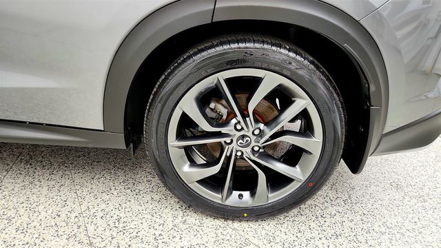 2019 INFINITI QX50 ESSENTIAL AWD w/ Sensory & ProACTIVE Packages - 23071870 - 8