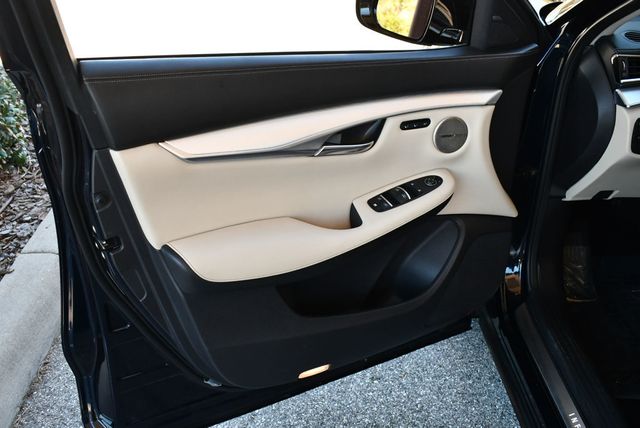 2019 INFINITI QX50 ESSENTIAL FWD SUV W/Premium Heat and Audio Packages - 22973869 - 41