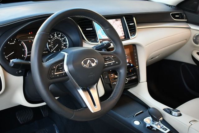 2019 INFINITI QX50 ESSENTIAL FWD SUV W/Premium Heat and Audio Packages - 22973869 - 52