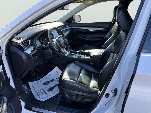 2019 INFINITI QX50 LUXE AWD - 22979990 - 8