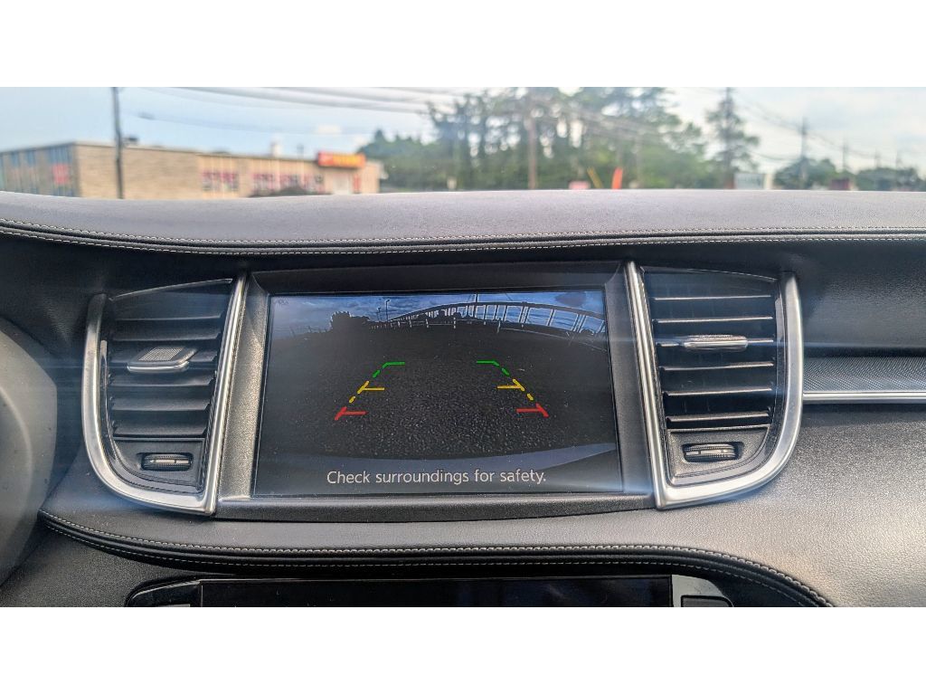 2019 Infiniti QX50 Luxe photo 23