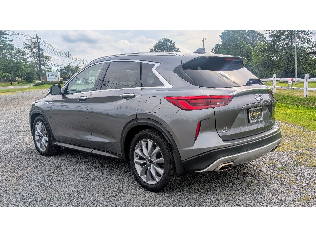 2019 Infiniti QX50 Luxe photo 5
