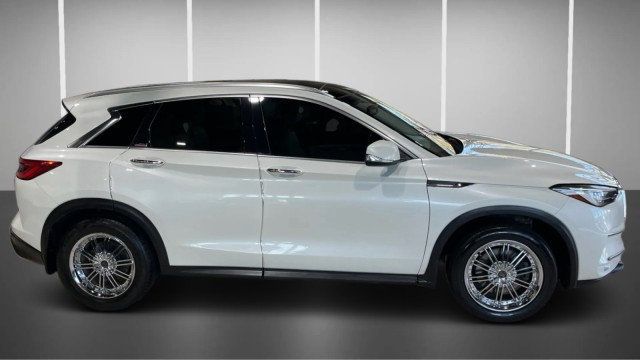 2019 INFINITI QX50 LUXE FWD - 22974254 - 4