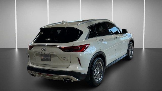 2019 INFINITI QX50 LUXE FWD - 22974254 - 5